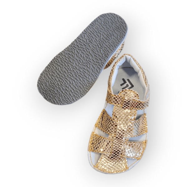 EF Barefoot kuldsed sandaalid